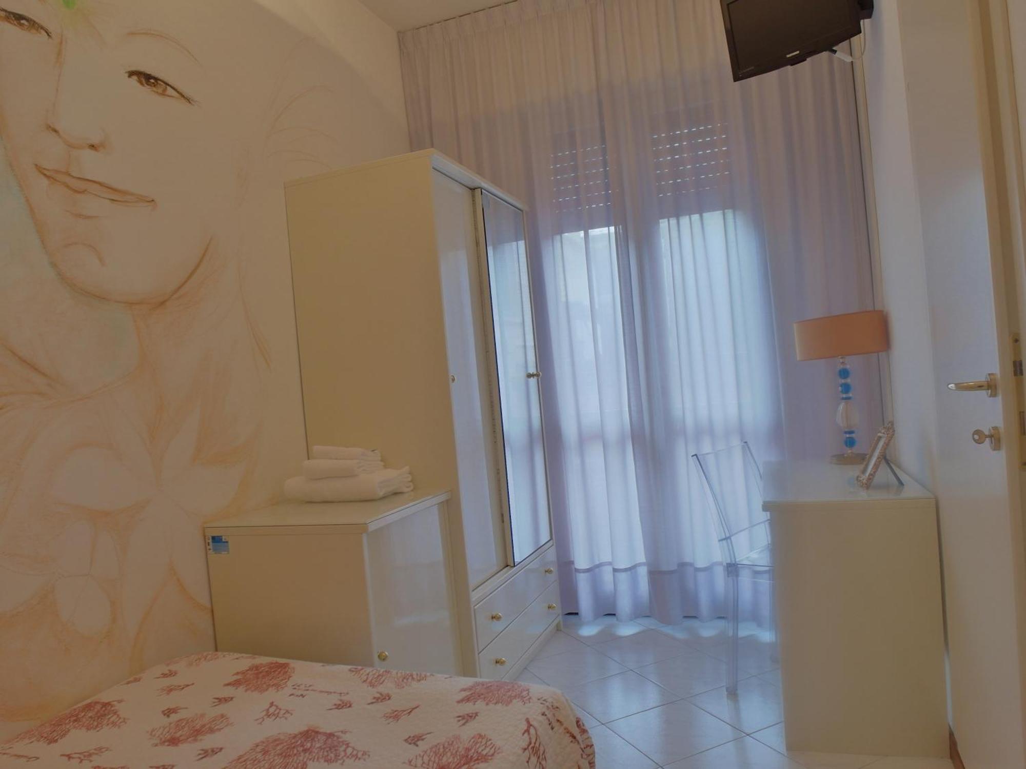 Hotel Julia Llido Degli Estensi Dış mekan fotoğraf