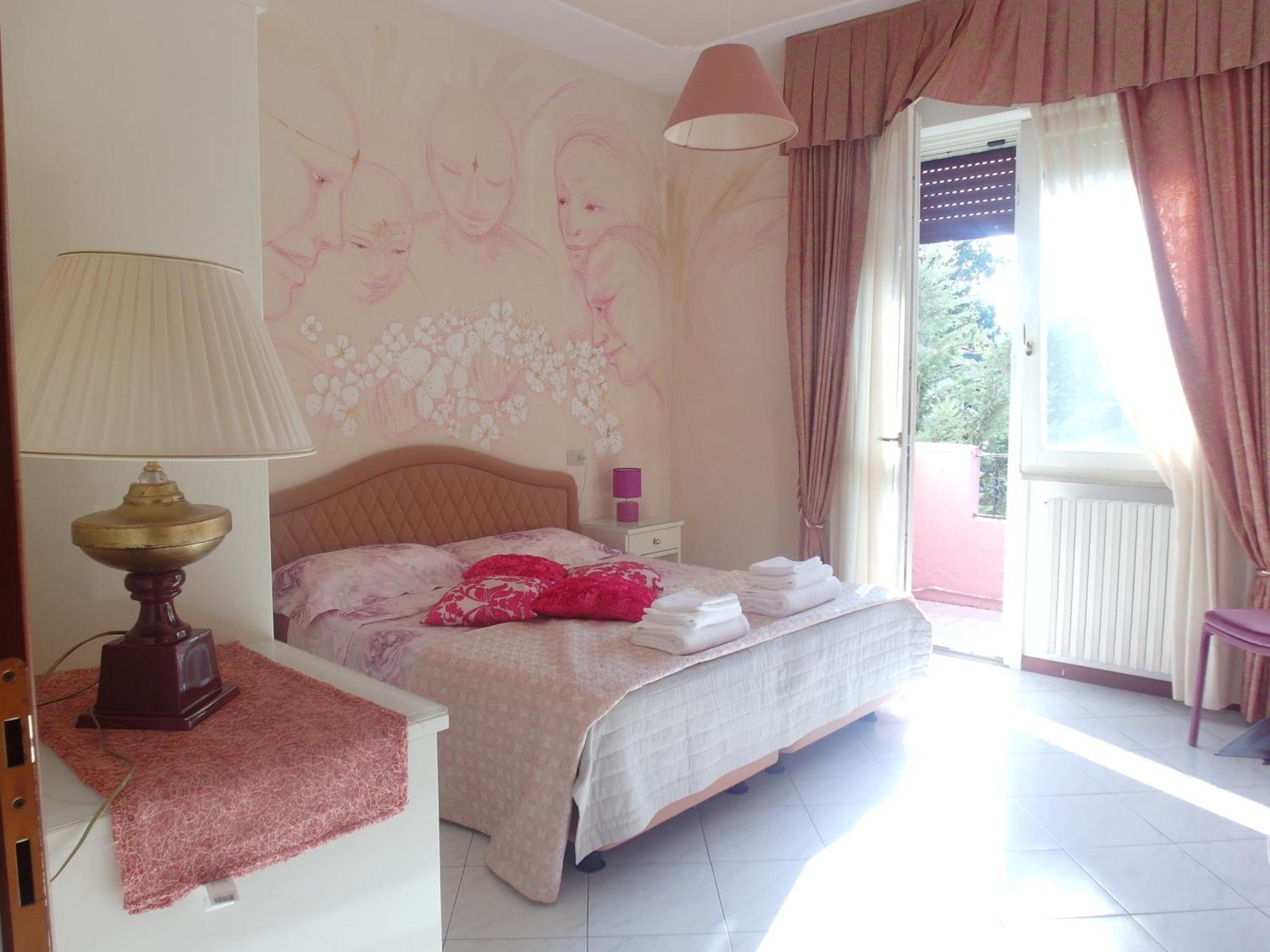 Hotel Julia Llido Degli Estensi Dış mekan fotoğraf