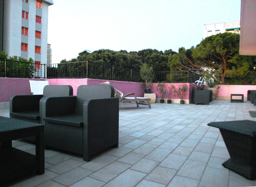 Hotel Julia Llido Degli Estensi Dış mekan fotoğraf
